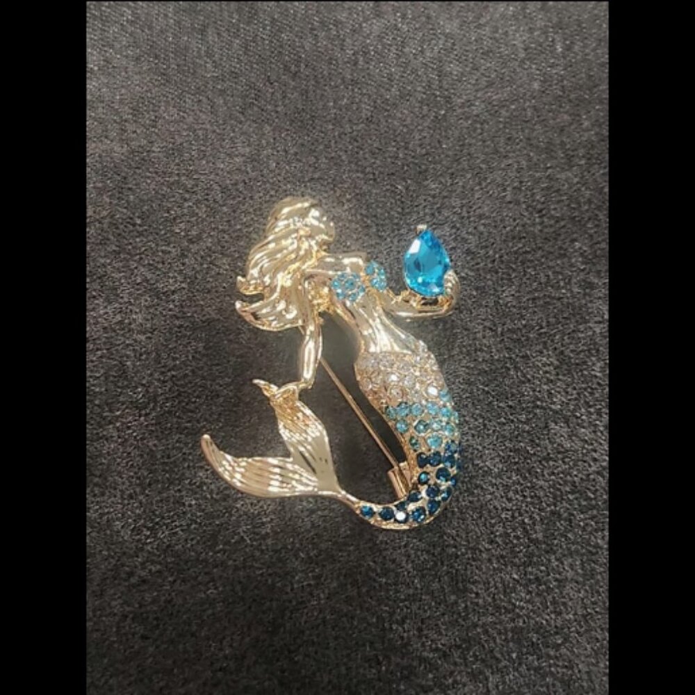 Mermaid Rhinestone Brooch